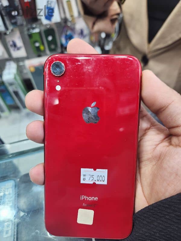 iphone xr used 1