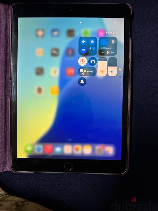 Apple ipad 7th gen(128 gb) 4