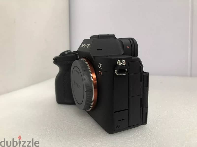 WhatsApp + 31 687 040 507 Sony Alpha a7R V Mirrorless Digital Camera 0