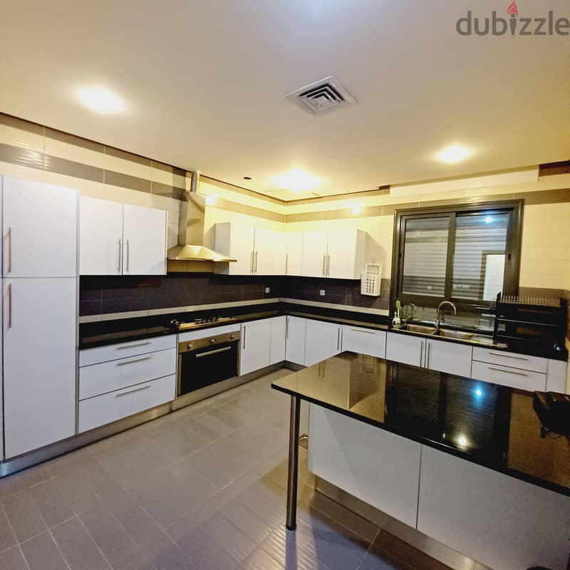 Luxury half-floor apartment for rent in Al-Daiya 5