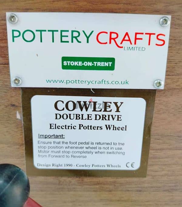 Cowley Double Drive Potter's Wheel with seat 3