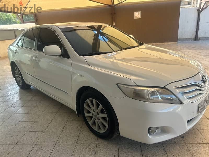 Toyota Camry 2011 4