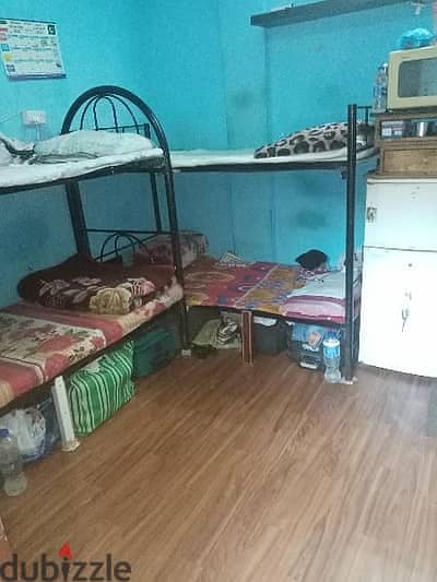 Ladies Bed space for rent in Abbasiya prime location near busstop 0