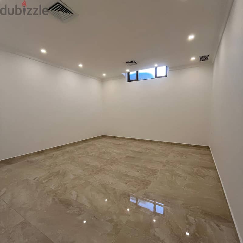 Basement Floor for rent in Al-Funaitees, Block 3 5