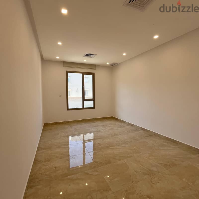 Full Floor for rent in Al-Funaitees, Block 3 4