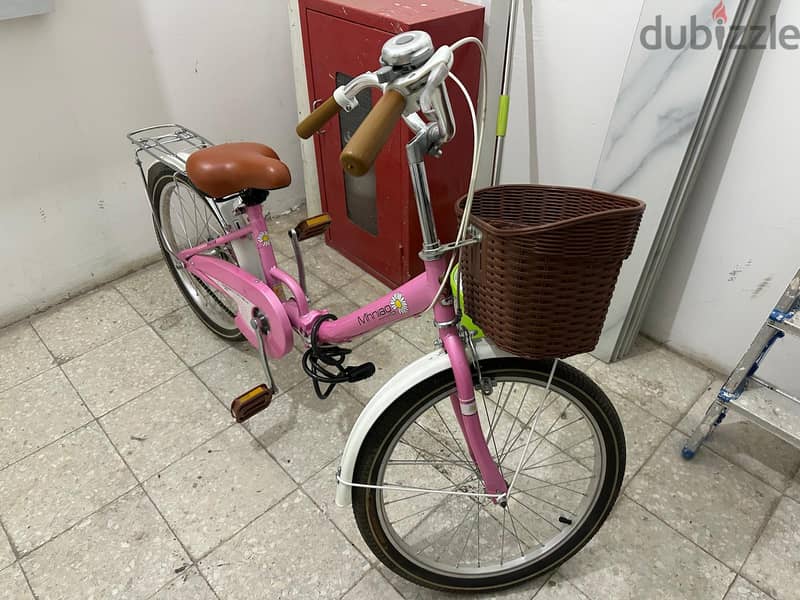 Girls cycle for sale, 20" wheel size (for 8-13 age group) 0