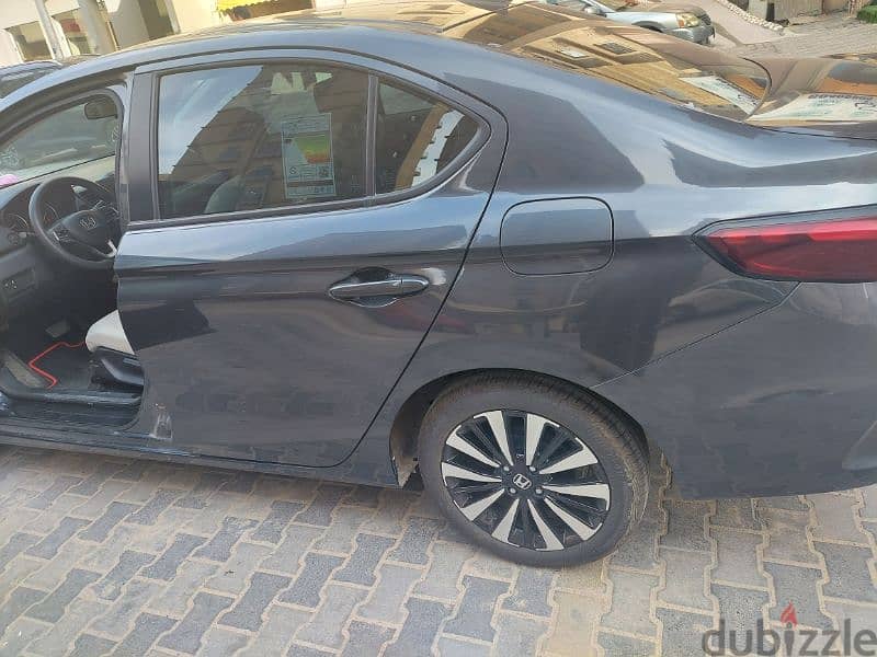 Honda City 2024 only 3000km 10