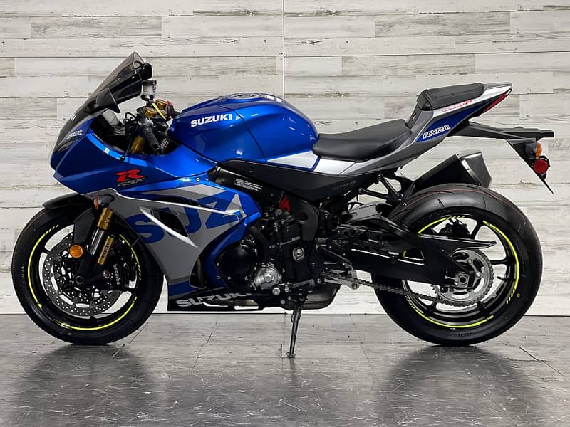 2023 Suzuki GSXR1000R (ABS) 1