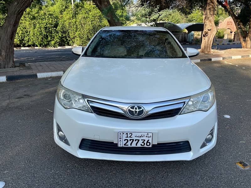 Toyota Camry Glx 2014 3