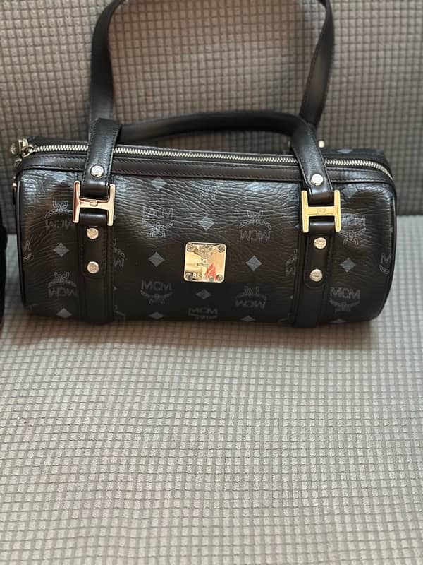 mcm authentic bag 0