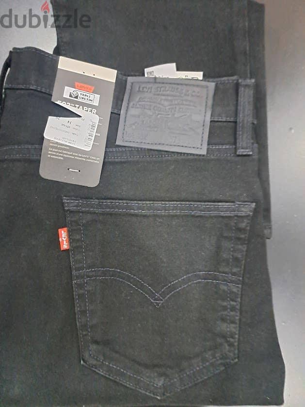 New and Unused Levis 502 size 34 L 30.30 KWD 1