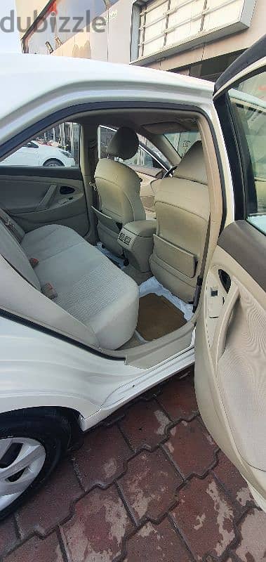 Toyota Camry 2011 10