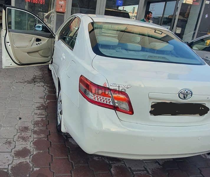 Toyota Camry 2011 13