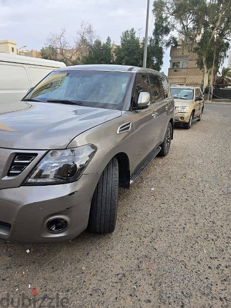 Nissan Patrol 2010 1