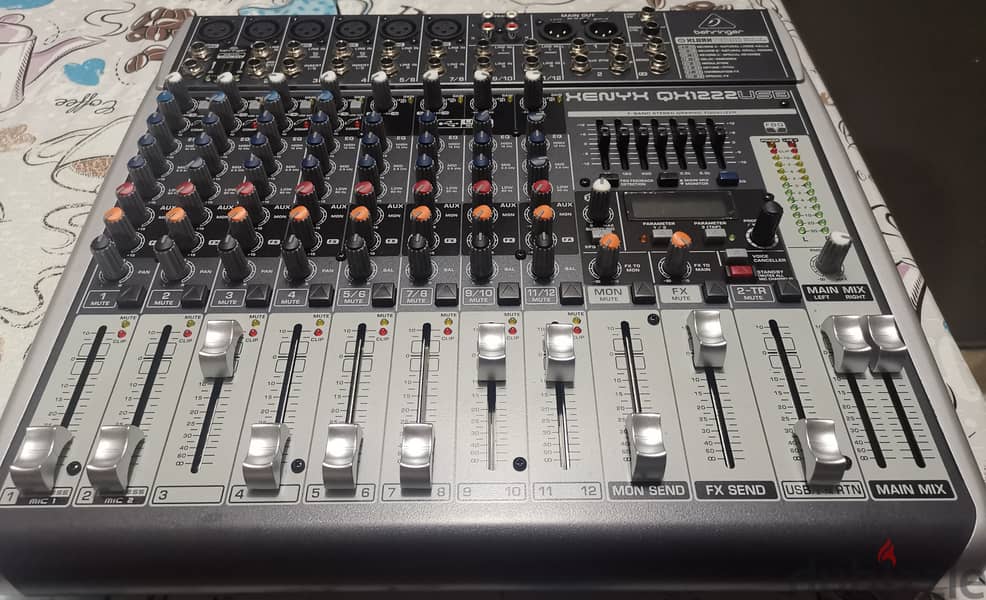 BRAND NEW BEHRINGER QX1222USB AUDIO MIXER 2