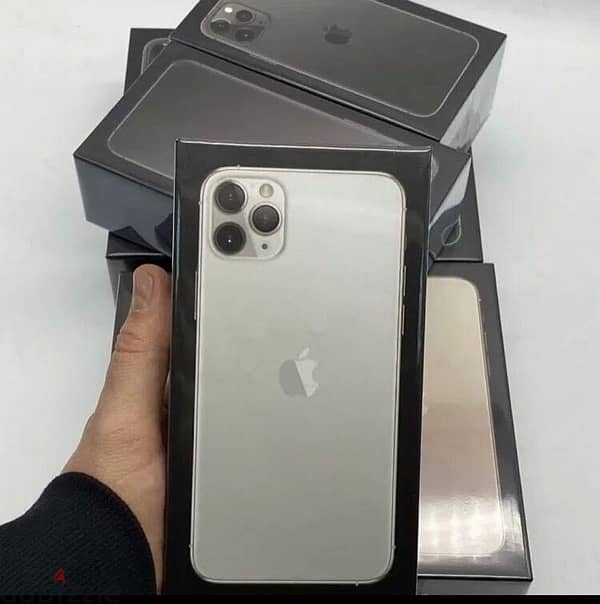 BRAND NEW APPLE IPHONE 11 PRO MAX 256GB NOW AVAILABLE!!! 4