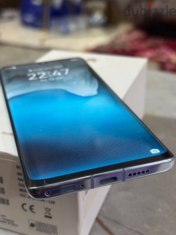 huawei p30 pro like new 256 gb with box neat and clean finger working 2