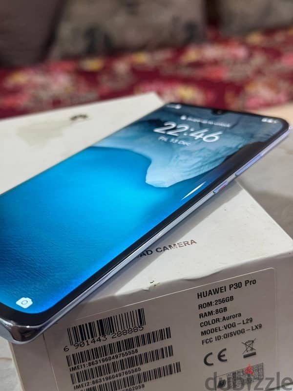 huawei p30 pro like new 256 gb with box neat and clean finger working 3