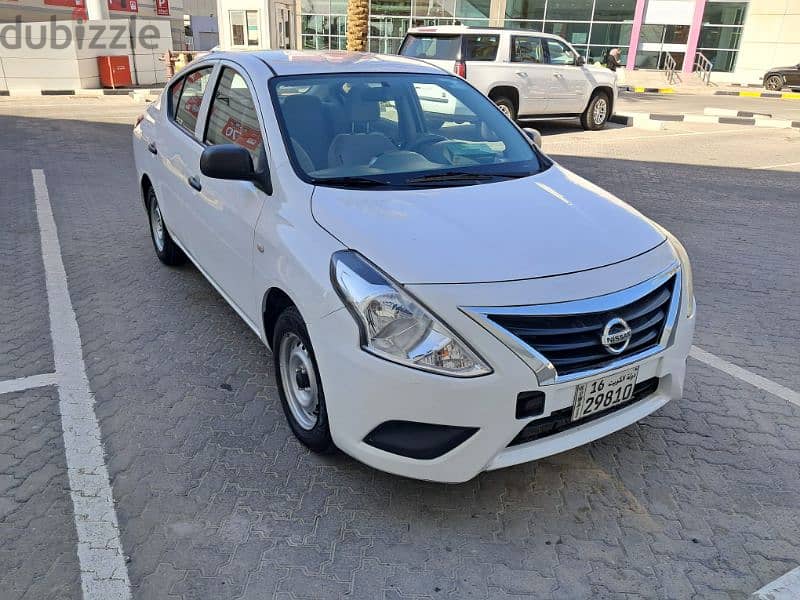 Nissan Sunny 2019 4