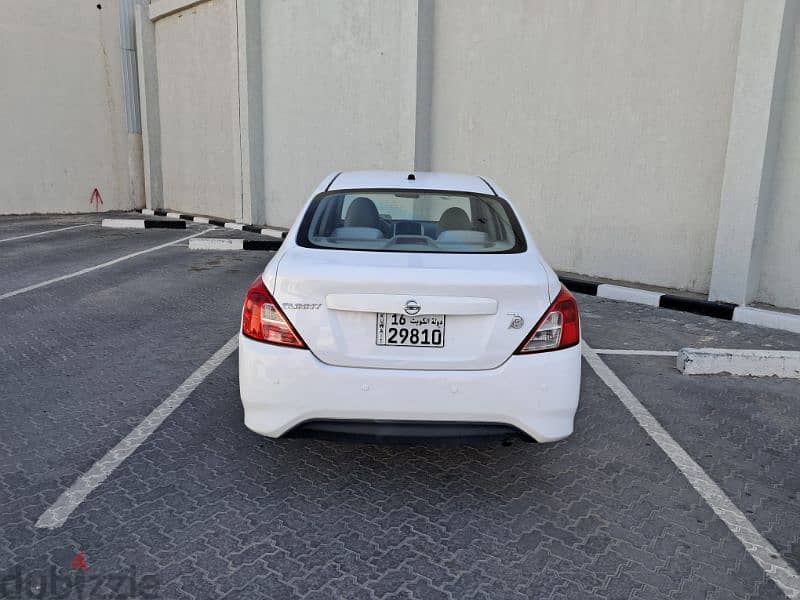 Nissan Sunny 2019 5