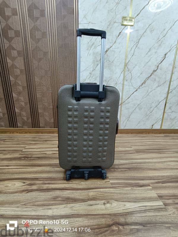 Traveling Luggage beg for Sale for just KD 3 1