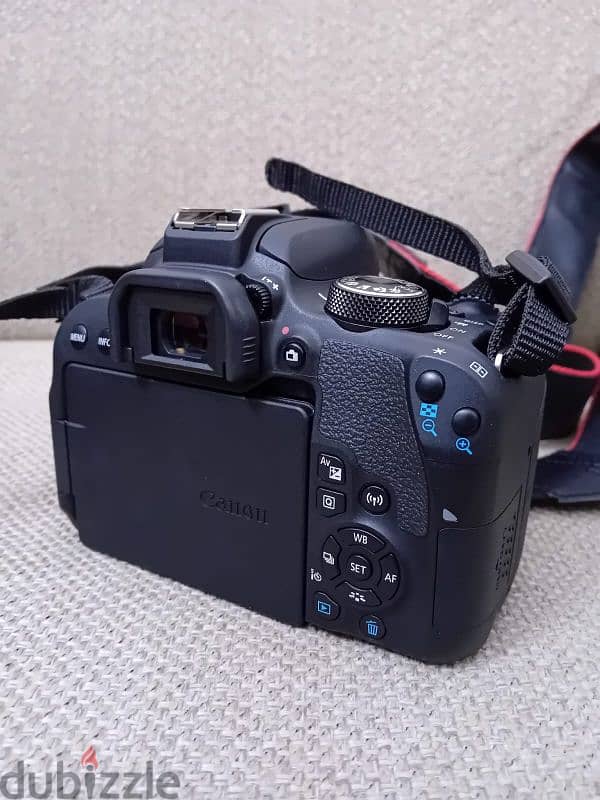 Canon EOS 800D Camera 1