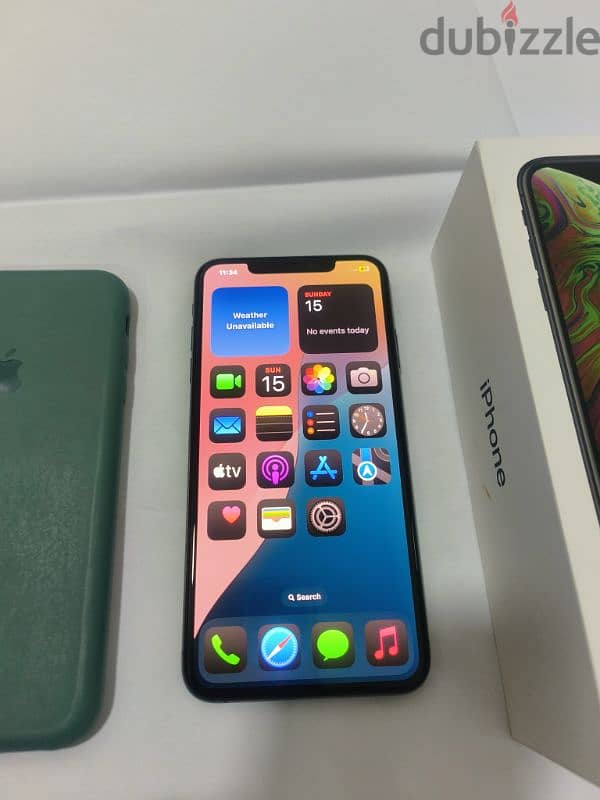 iphone XS Max 256 GB . 0