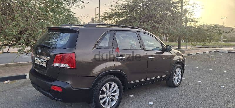 Kia Sorento 2012 4