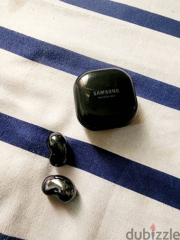 Samsung galaxy buds live 2