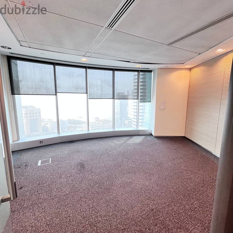 Commercial Floor For Rent in Sharq Block 7 0