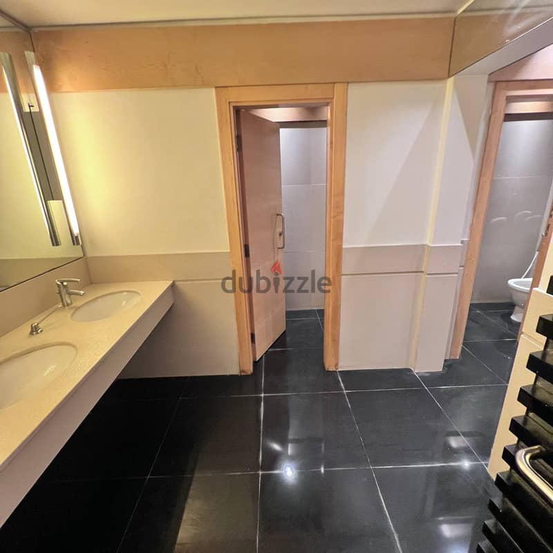 Commercial Floor For Rent in Sharq Block 7 15