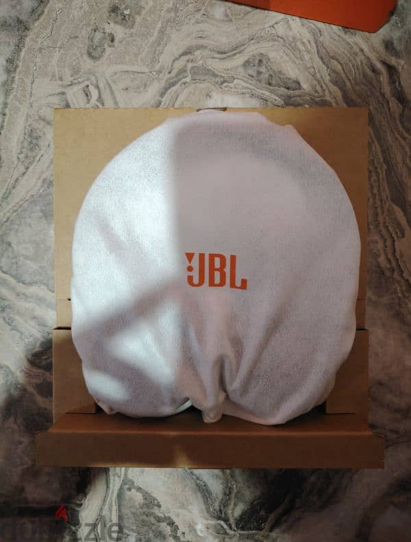 سماعة JBL tune 520bt جديدة 2