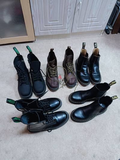 5 diffrent types of boots for sale. . . . . . . . New  condition.