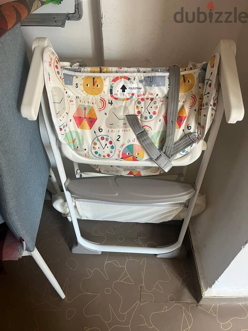 Baby chair foldable type (joie brand ) 2