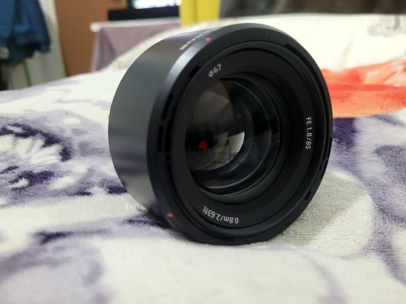 Sony 85mm f1.8 lens for sale 5