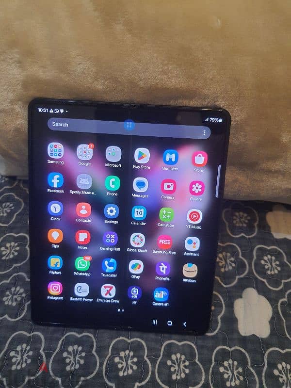 galaxy Z fold 3 256gb 12gb ram 2