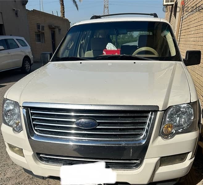 Ford Explorer 2008 1