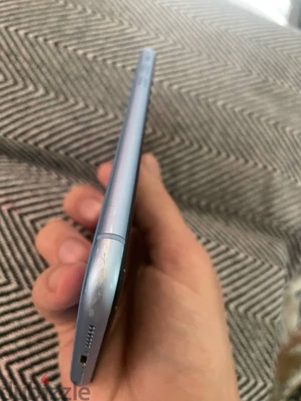 iPhone XR 128 3