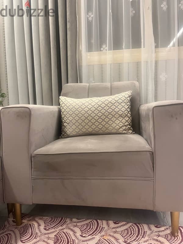 sofa grey 2