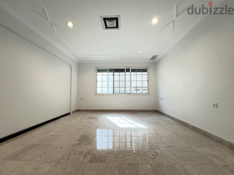 Shuwaikh - nice, big 4 bedrooms villa with yard 14