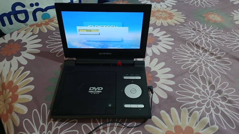 Sunstech portable rechargeable DVD Player 0