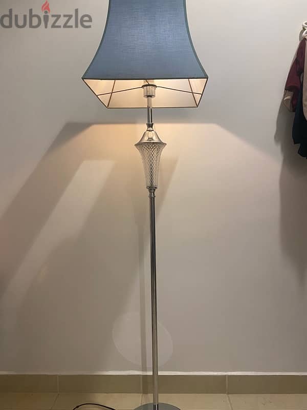 Floor lamp 0