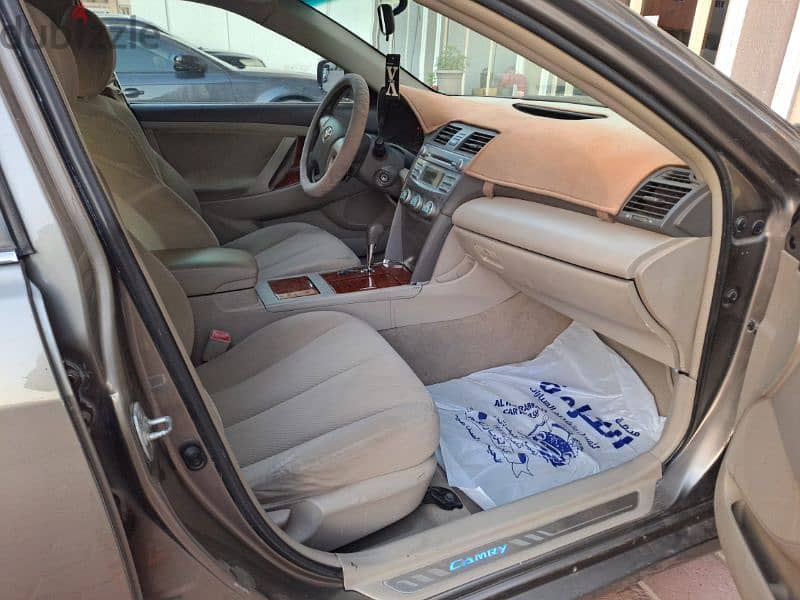 Toyota Camry 2011 4