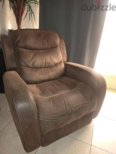 recliner 1