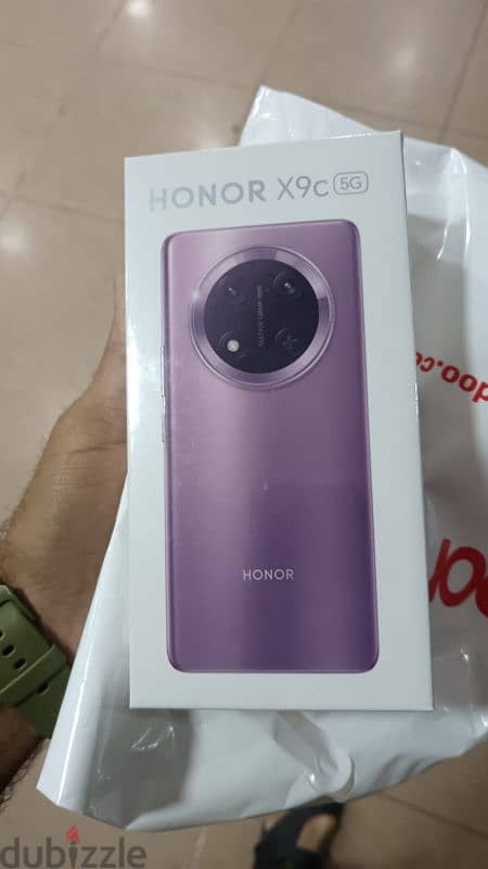 honor x9c new sealed pack albabtain warranty. . 0