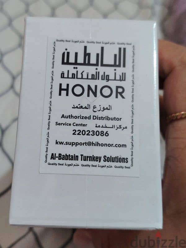 honor x9c new sealed pack albabtain warranty. . 1