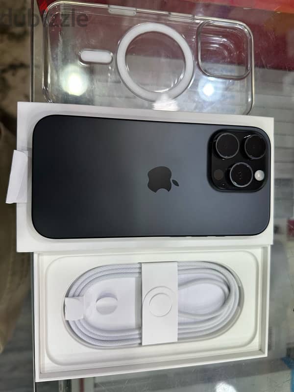 iPhone 16 pro 512Gb Black 1