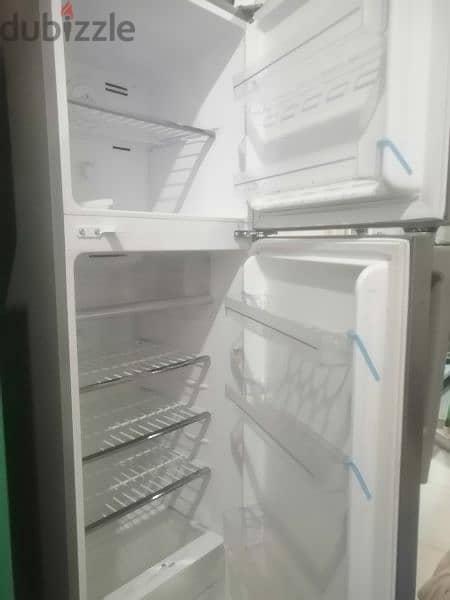 wansa double door fridge for sale in mangaf block 4. 1