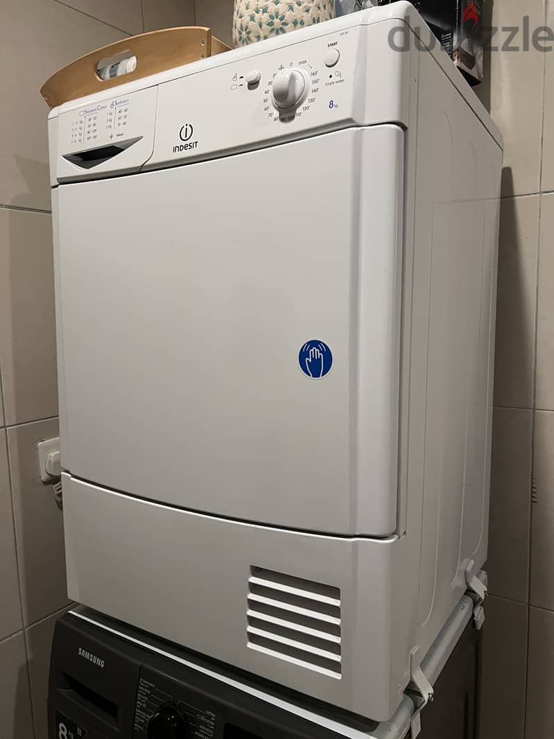 Indesit Front Load Dryer 8 KG - needs to be sold by Dec 24 1