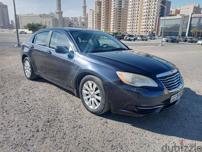 Chrysler 200 c model 2012 full option neat and clean 450kd final 5